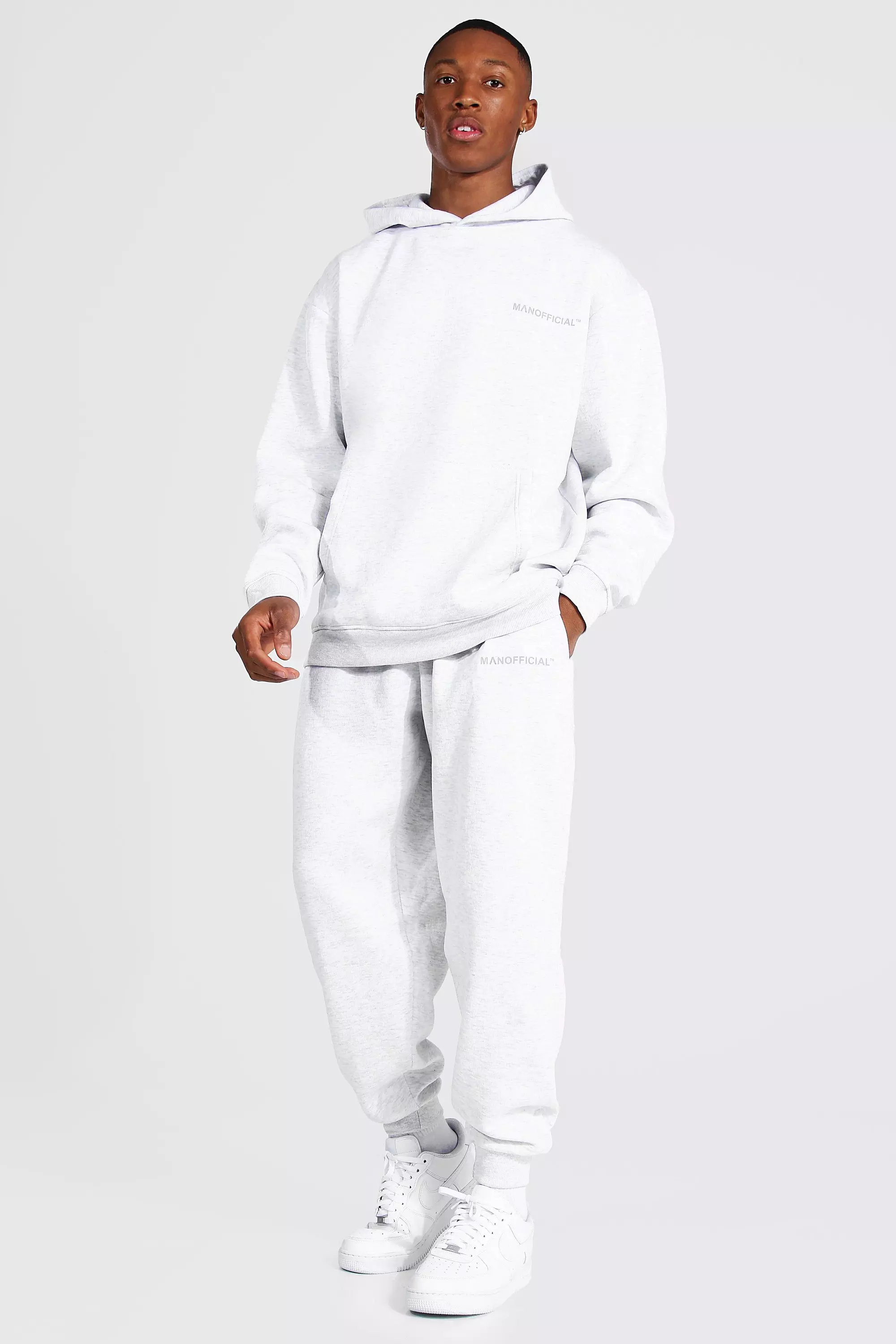 Oversized tracksuit online mens